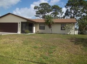 429 Duval Ave, Fort Pierce, FL 34983-2811