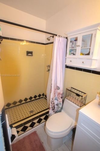 6651 25 St, Hollywood FL 33023-2738 exterior