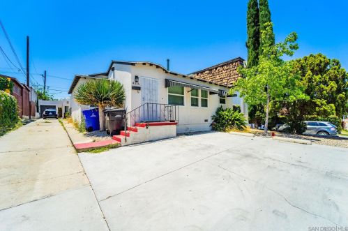 4316 43rd St, San Diego, CA 92105-1204