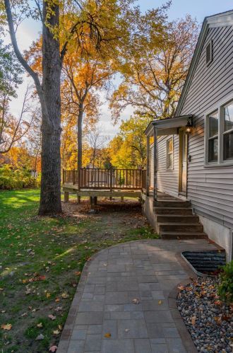 944 7th St, Columbus MN  55025 exterior