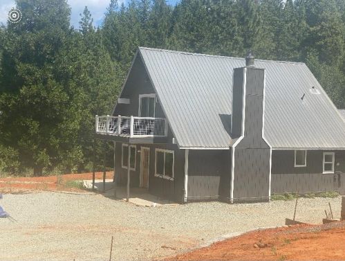 1525 Ridge Rd, North San Juan, CA 95960-9609