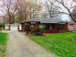 4309 Lynnview Dr, Louisville, KY 40216-3409