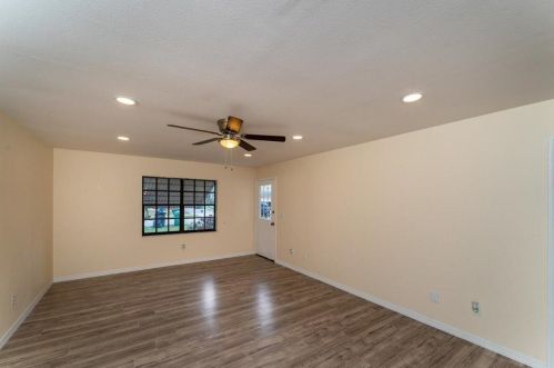 161 Curtis St, Fort Pierce FL  34983-1628 exterior