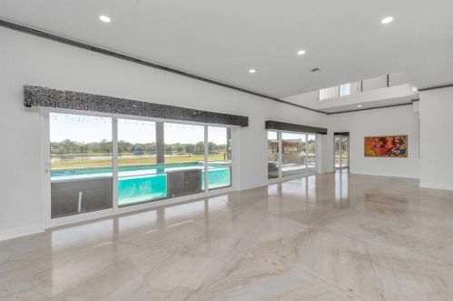 703 Leaning Oak Trl, Richmond TX  77406-4653 exterior