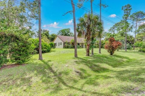 15200 86th Rd, Town Of Loxahatchee Groves, FL 33470-4382