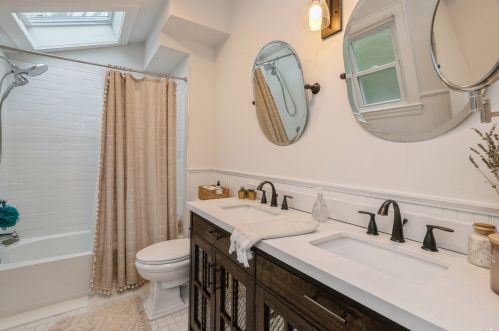 18 Washington Pl, Northport NY  11768-2936 exterior