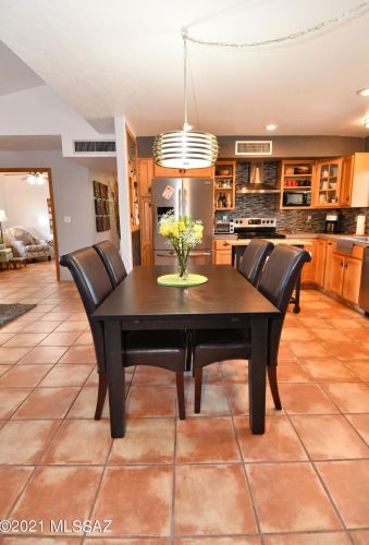 12560 Arbor Vista Blvd, Tucson AZ  85749-8694 exterior