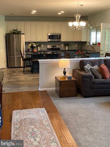 500 Rosemary Ln, Purcellville VA  20132-3274 exterior