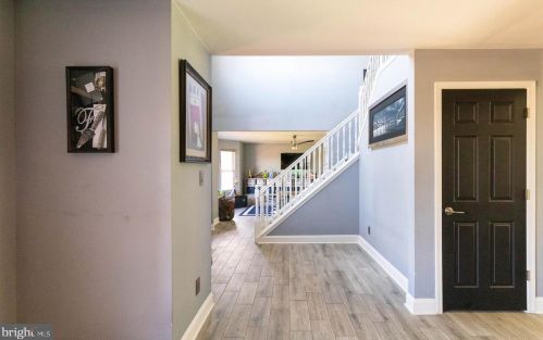 20 Kings Ct, Swedesboro NJ  08085-5033 exterior