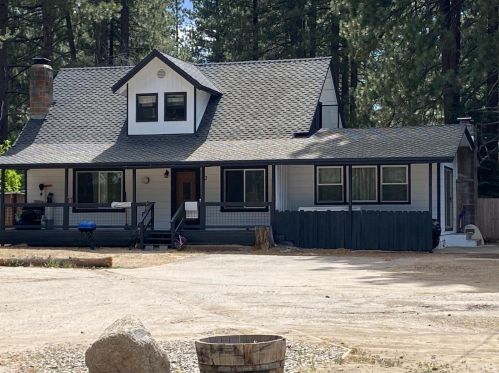 1150 Bonanza Ave, South Lake Tahoe, CA 96150-6258