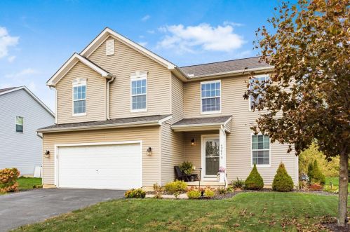 4987 Adwell Loop, Darbydale, OH 43123-8215