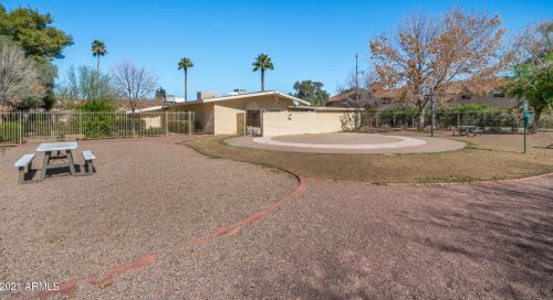 5852 86 St, Scottsdale AZ 85258-1419 exterior