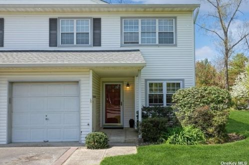 1 Indian Trce, San Remo, NY 11754-3722