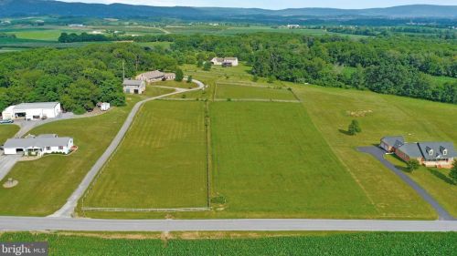 9478 Fort Stouffer Rd, Upton PA  17225-9780 exterior
