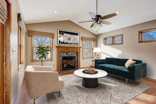 3505 Auger Ave, Saint Paul, MN 55110-5361