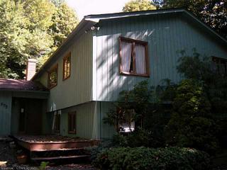 675 Durham Rd, Guilford CT  06437-2029 exterior