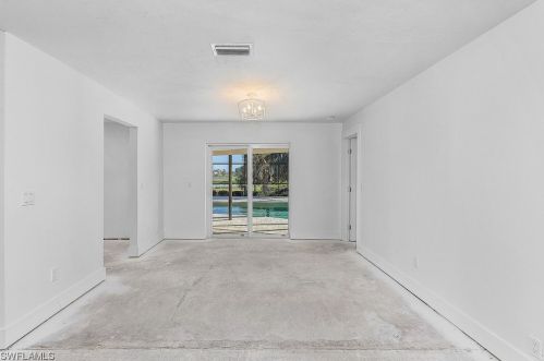 1224 Kittiwake Cir, Sanibel FL  33957-3608 exterior