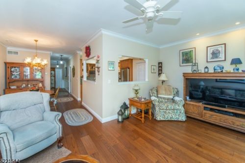 45 Windsor Dr, Lincoln Park NJ  07035-1765 exterior