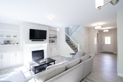 5193 Miami Hills Dr, Milford, OH 45150-5815