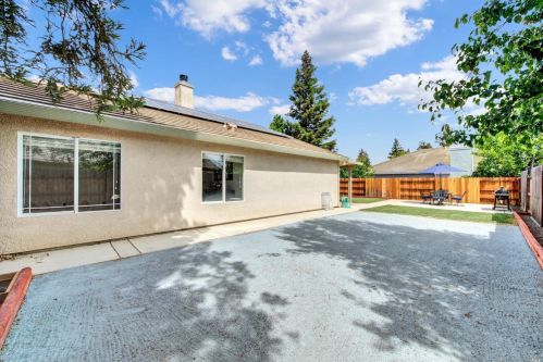 705 Wiegand Way, Liberty Farms CA  95620-4531 exterior