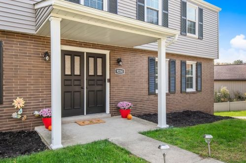 9254 Wedgewood Dr, Pittsburgh, PA 15239-2030