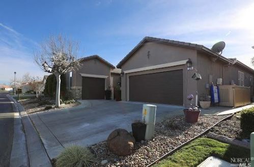 515 Twin Lakes Ln, Rio Vista, CA 94571-2203