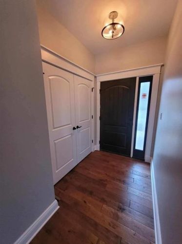 105 Ferndale Ave, Sewickley, PA 15143-8815