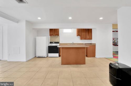 20 Cool Springs Ln, Charles Town WV  25414-4647 exterior