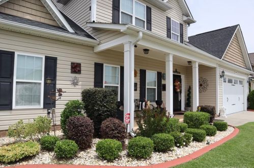 3944 Pleasantburg Dr, Fayetteville NC  28312 exterior