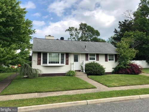 300 Cressmont Ave, Blenheim, NJ 08012-3840