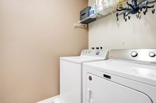 8734 Hinsdale Heights Dr, Polk City FL  33868-6010 exterior