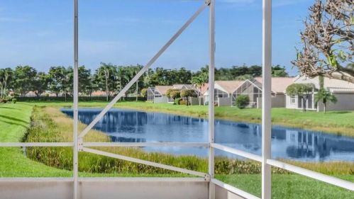 6774 Castlemaine Ave, Boynton Beach, FL 33437-6431