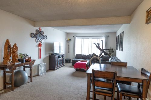 2451 Greendale Dr, South San Francisco, CA 94080-3929