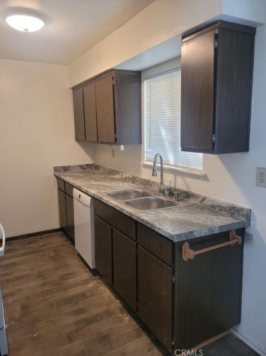 14299 La Paz Dr, Victorville, CA 92395-4344
