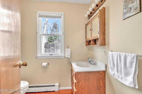 1311 Norwood St, Lacey NJ  08731-4105 exterior