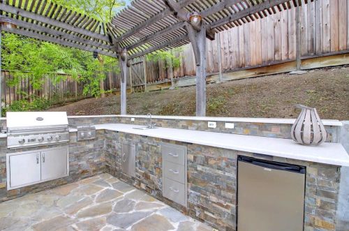 732 Colleen Dr, San Jose CA 95123-4608 exterior