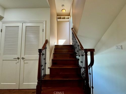 208 Calle Miramar, Redondo Beach CA  90277-6206 exterior