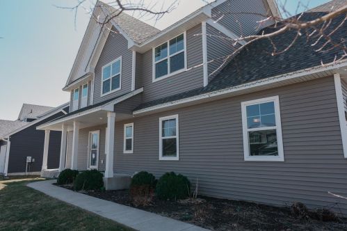 854 104th Ln, Minneapolis, MN 55434-6503