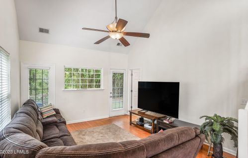 391 Dante Cir, Beaufort SC  29906-2407 exterior