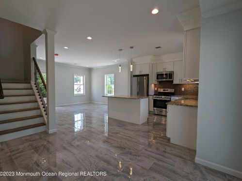 1 Babcock Ln, Willingboro NJ  08046-1603 exterior