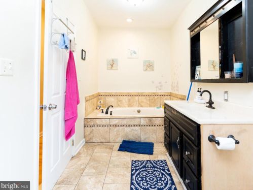 578 Clinton St, Camden NJ  08103-1330 exterior