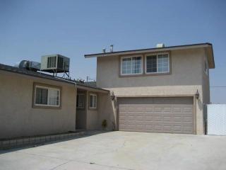 1621 Paloma St, Barstow, CA 92311-5614