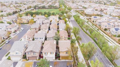 7040 Piedmont St, Chino CA  91710-6962 exterior