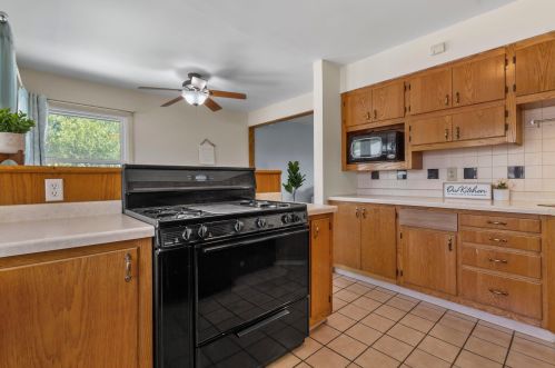 7445 53rd St, Milwaukee WI  53223-4805 exterior