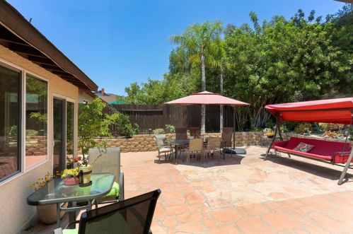 9941 Halberns Blvd, Santee CA  92071-1439 exterior