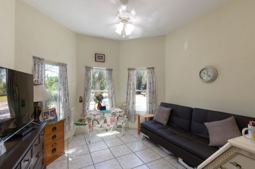 16219 Hollow Tree Ln, Town Of Loxahatchee Groves FL  33470-5020 exterior