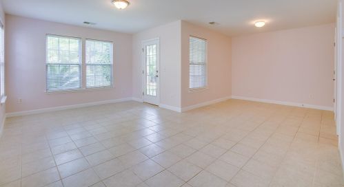 3520 Claremont St, Mount Pleasant SC  29466-9347 exterior