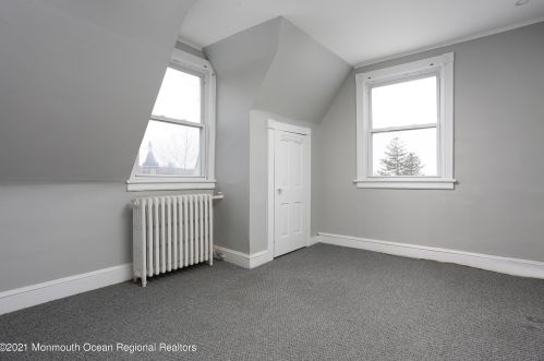 38 Mount Ave, Atlantic Highlands NJ  07716-1236 exterior