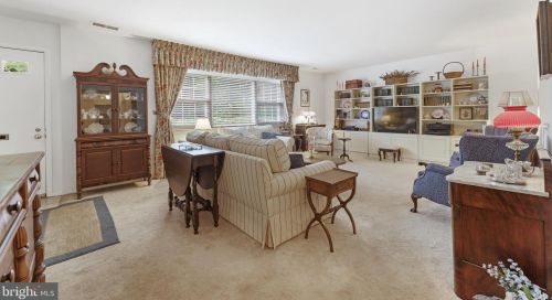 1 Cavendish Dr, Prospectville, PA 19002-4951