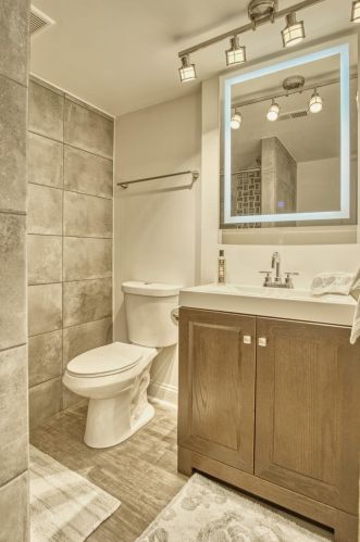 10083 Northcote Ct, Dyer IN  46373-9503 exterior